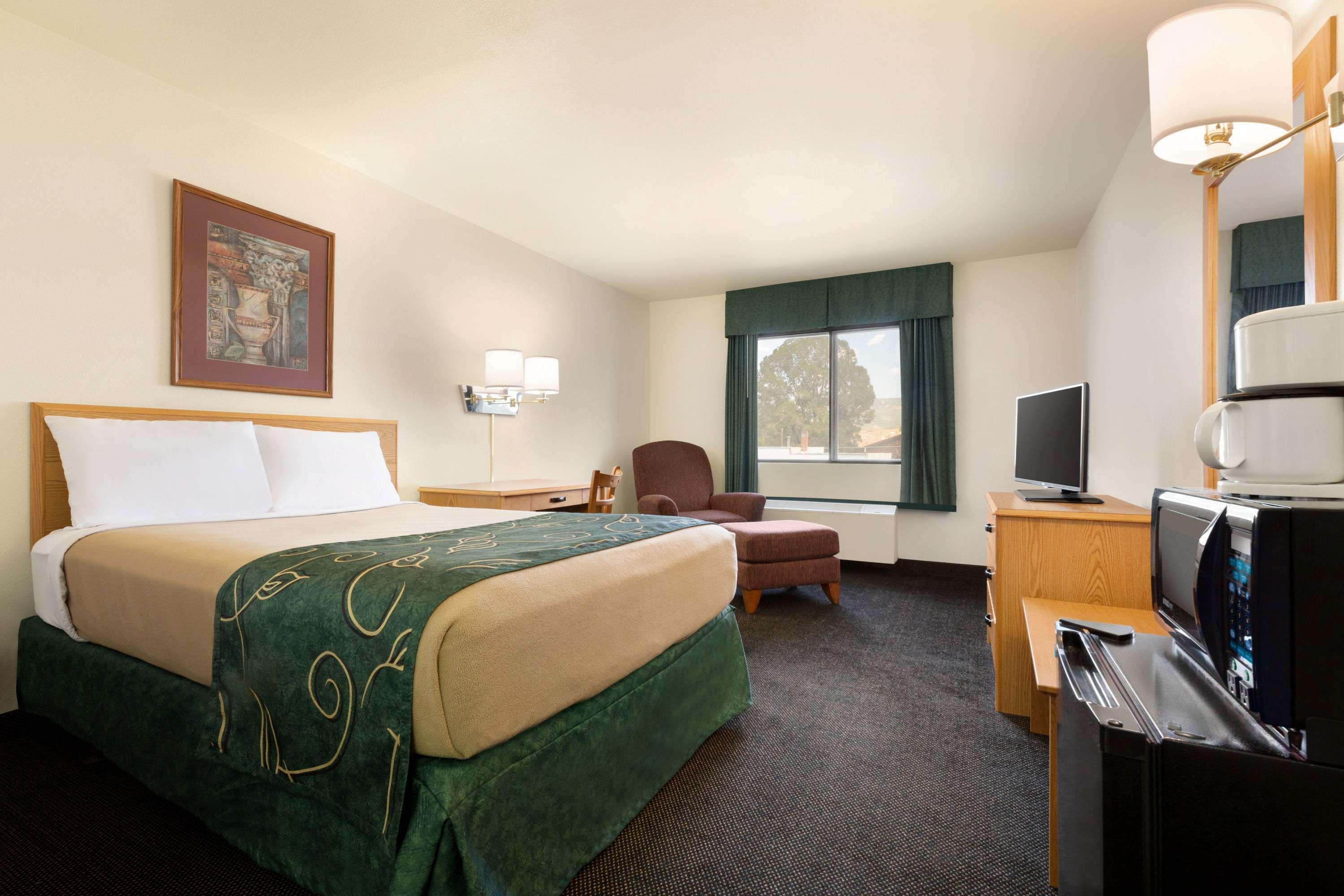 Travelodge By Wyndham Yampa Exterior photo