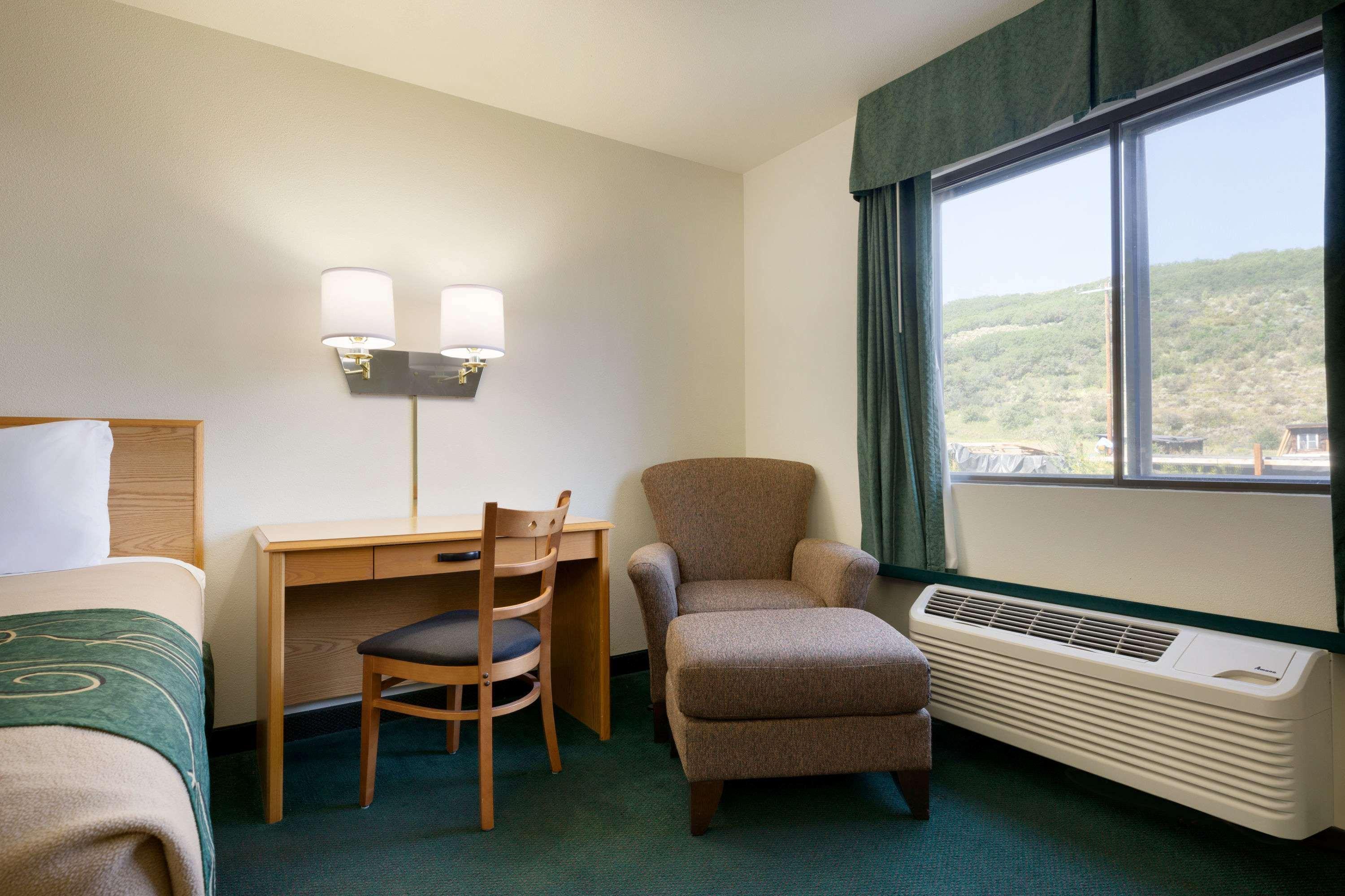 Travelodge By Wyndham Yampa Exterior photo