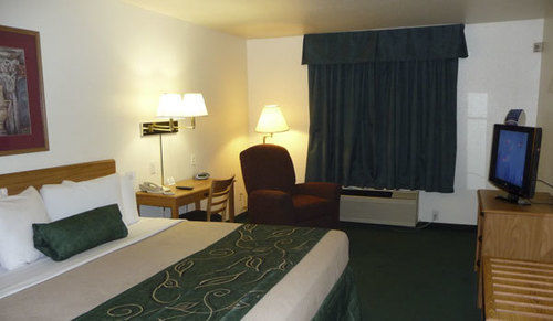 Travelodge By Wyndham Yampa Exterior photo